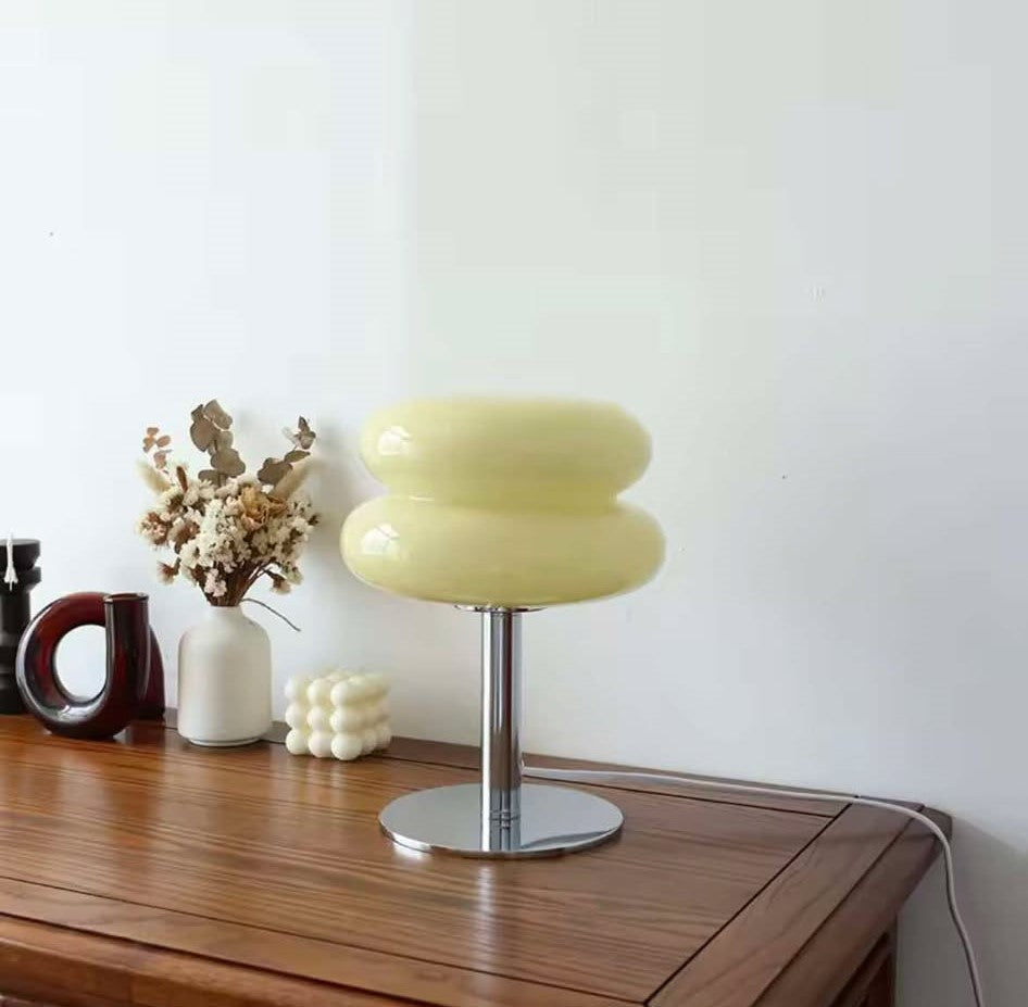 lampe-de-table-décorative-blanc
